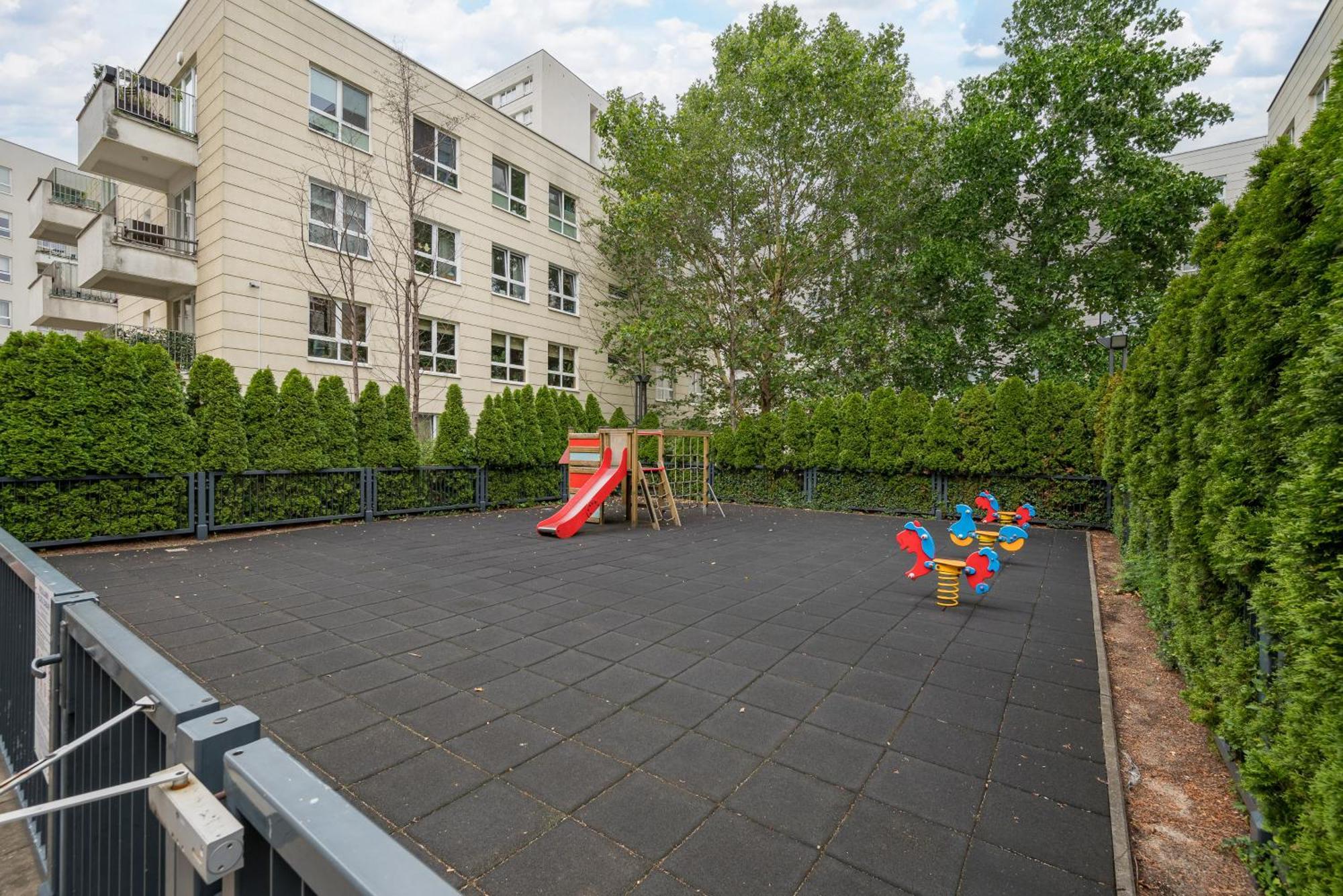 Stawki Pleasant Apartment Varsó Kültér fotó